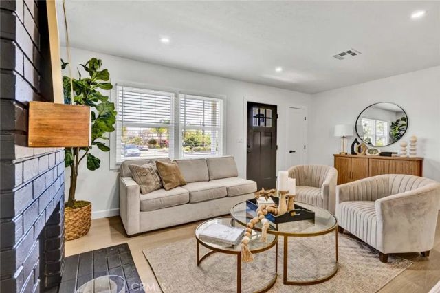 1800 E Mayfair, Orange, CA 92867