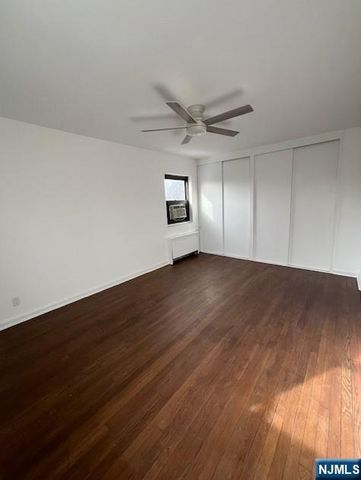 3041 Edwin Avenue 4A, Fort Lee, NJ 07024