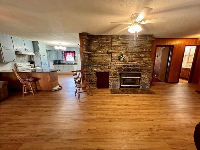 9831 Hwy 327, Deer, AR 72628