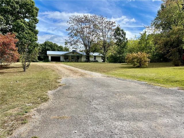 9831 Hwy 327, Deer, AR 72628