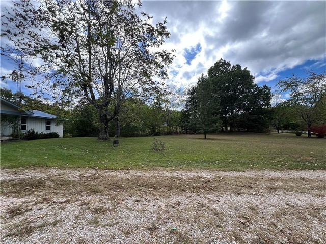 9831 Hwy 327, Deer, AR 72628