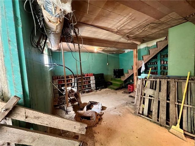 9831 Hwy 327, Deer, AR 72628