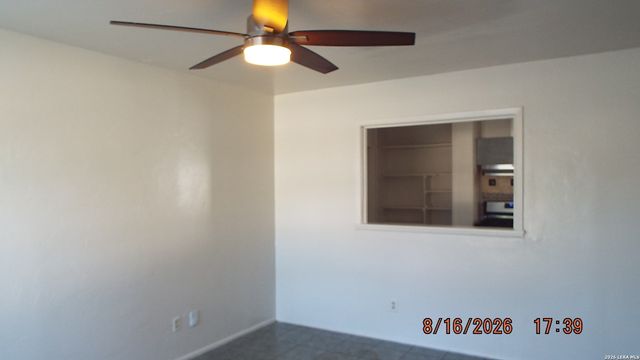 807 Stonegate, Universal City, TX 78148
