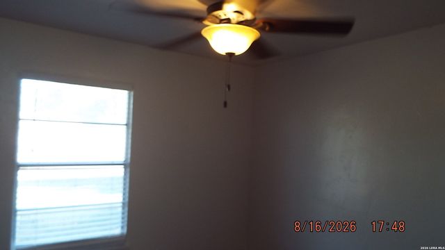 807 Stonegate, Universal City, TX 78148