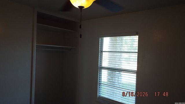 807 Stonegate, Universal City, TX 78148