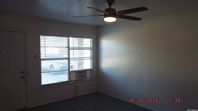807 Stonegate, Universal City, TX 78148