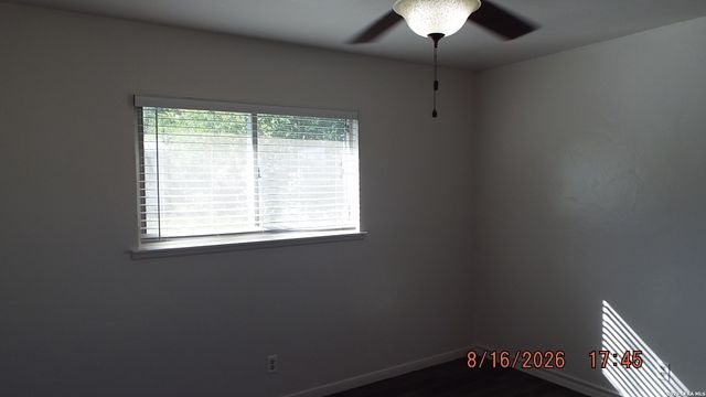 807 Stonegate, Universal City, TX 78148