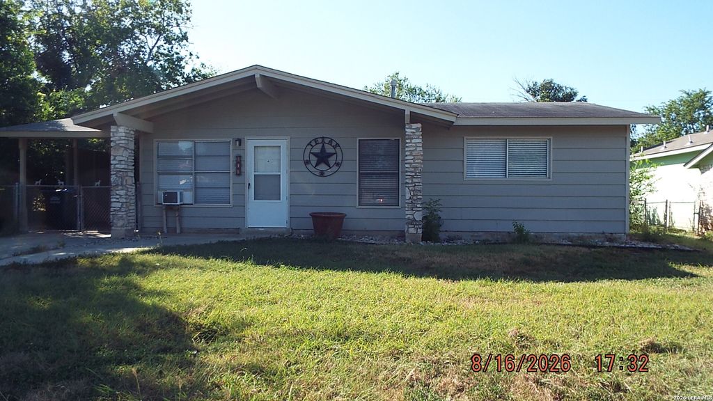 807 Stonegate, Universal City, TX 78148