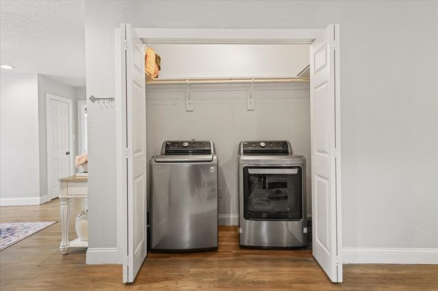 3123 Arizona Avenue, Dallas, TX 75216