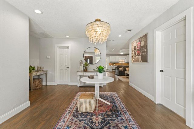 3123 Arizona Avenue, Dallas, TX 75216