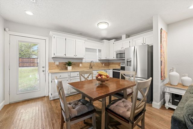 3123 Arizona Avenue, Dallas, TX 75216