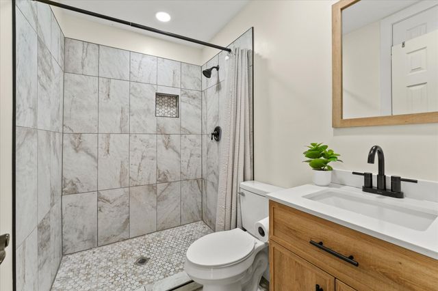 3123 Arizona Avenue, Dallas, TX 75216