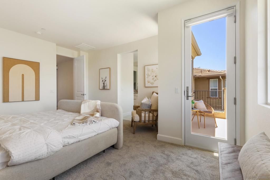 Image 15 of property listing at 3356 Campo Azul, Carlsbad, CA 92010