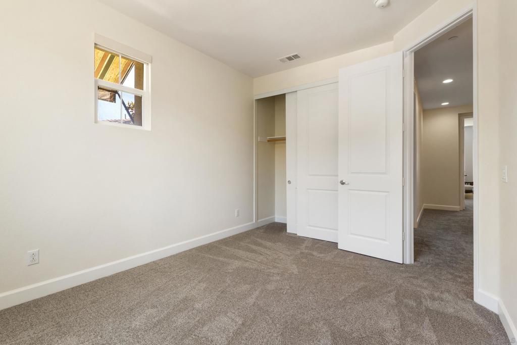 Image 23 of property listing at 3356 Campo Azul, Carlsbad, CA 92010