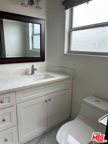 7916 Blackburn Avenue 1, Los Angeles, CA 90048