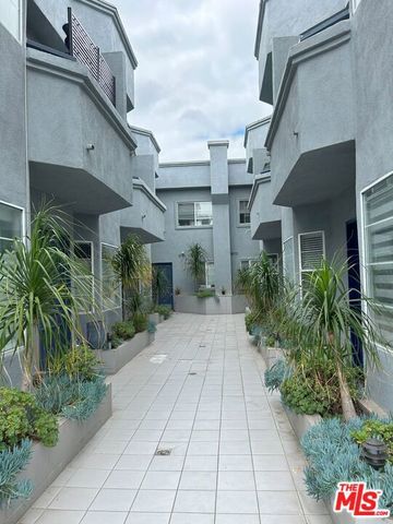 7916 Blackburn Avenue 1, Los Angeles, CA 90048