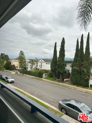 7916 Blackburn Avenue 1, Los Angeles, CA 90048