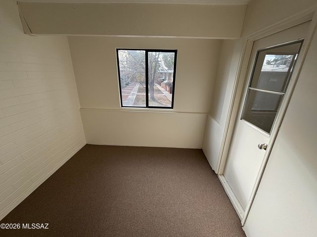 1318 S Avenida Polar Apt F208, Tucson, AZ 85710