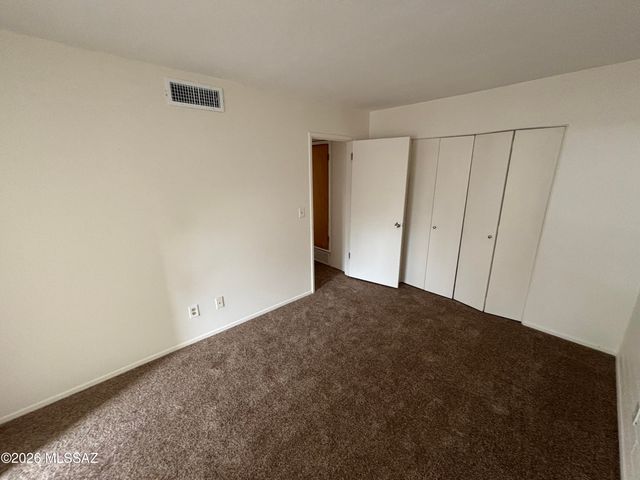 1318 S Avenida Polar Apt F208, Tucson, AZ 85710