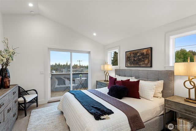 8001 25th Avenue NW, Seattle, WA 98117