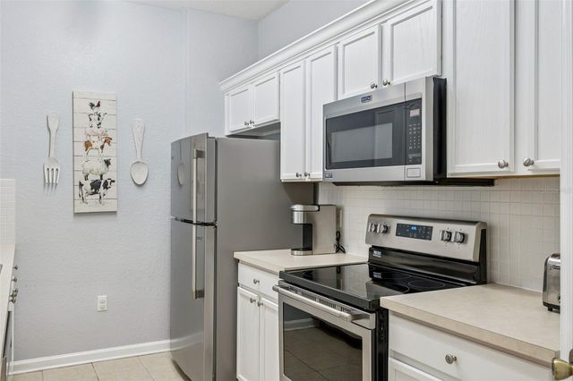 7650 COMROW STREET 105, Kissimmee, FL 34747