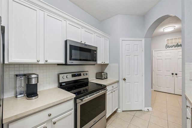 7650 COMROW STREET 105, Kissimmee, FL 34747