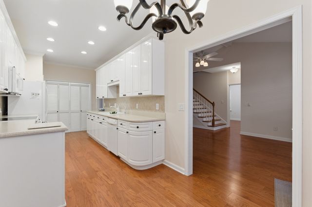 7045 Sunrise Cir, Franklin, TN 37067