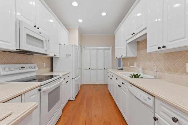 7045 Sunrise Cir, Franklin, TN 37067