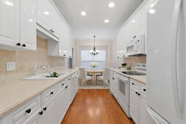 7045 Sunrise Cir, Franklin, TN 37067