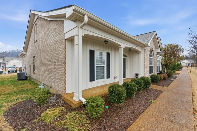 7045 Sunrise Cir, Franklin, TN 37067