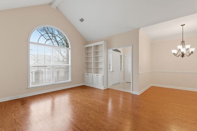 7045 Sunrise Cir, Franklin, TN 37067