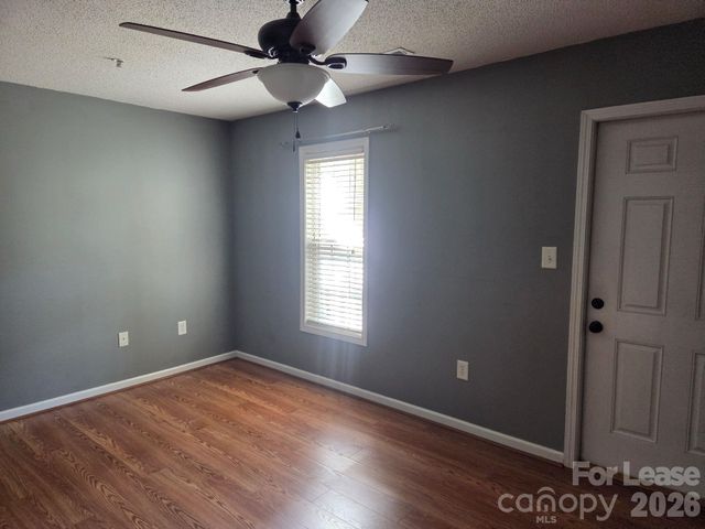 118 Steam Engine Drive, Mooresville, NC 28115
