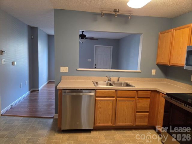 118 Steam Engine Drive, Mooresville, NC 28115