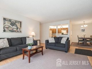 414 Lancaster Court, Piscataway, NJ 08854