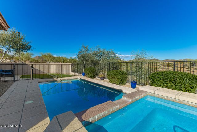 32819 N 23RD Avenue, Phoenix, AZ 85085