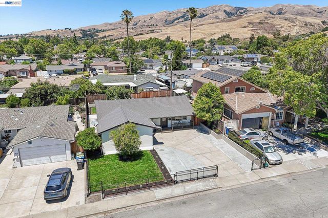 1839 Dalton Dr, Milpitas, CA 95035