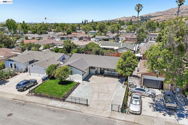 1839 Dalton Dr, Milpitas, CA 95035