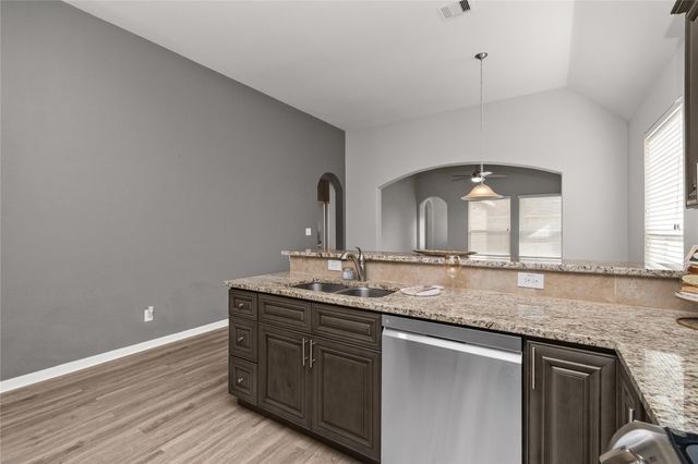 8306 Sweet Bay Circle, Baytown, TX 77523