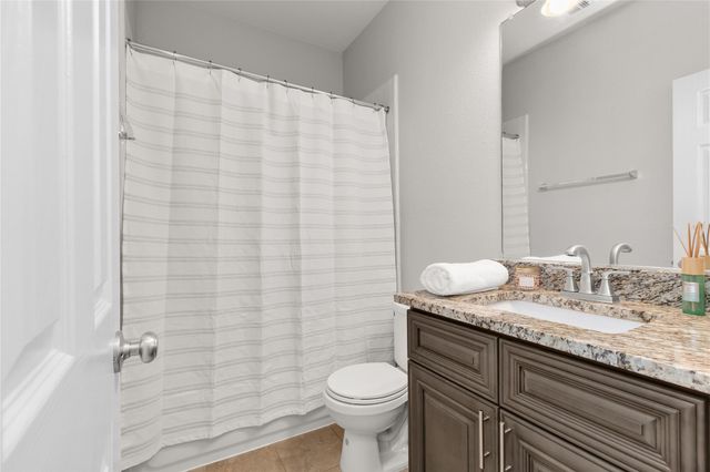 8306 Sweet Bay Circle, Baytown, TX 77523