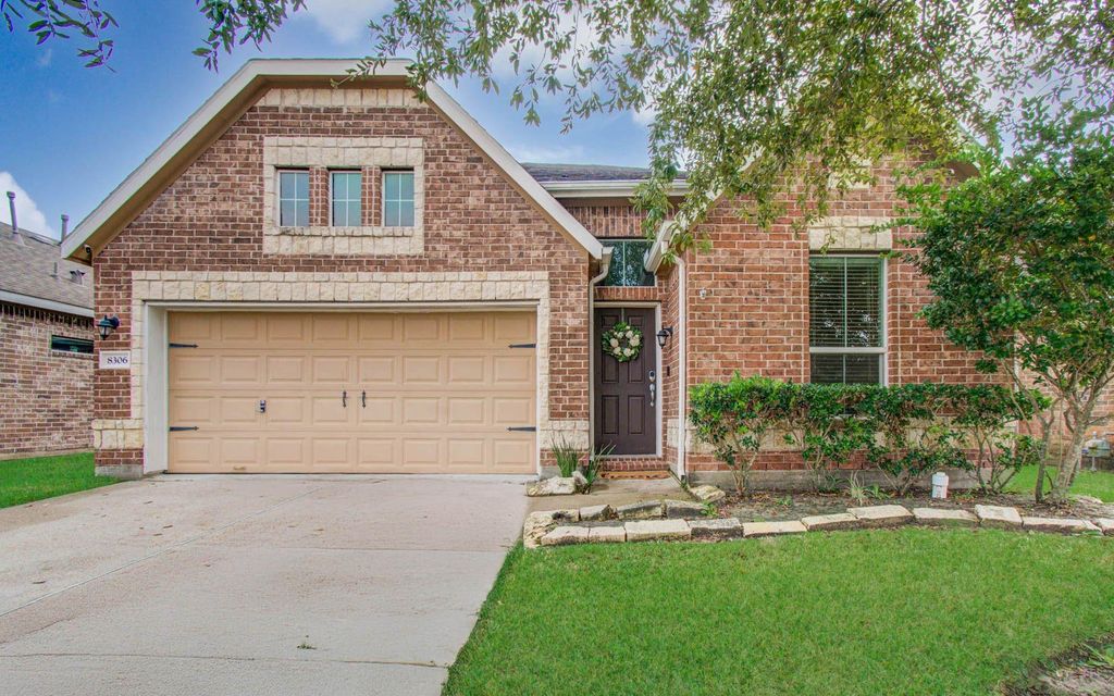 8306 Sweet Bay Circle, Baytown, TX 77523