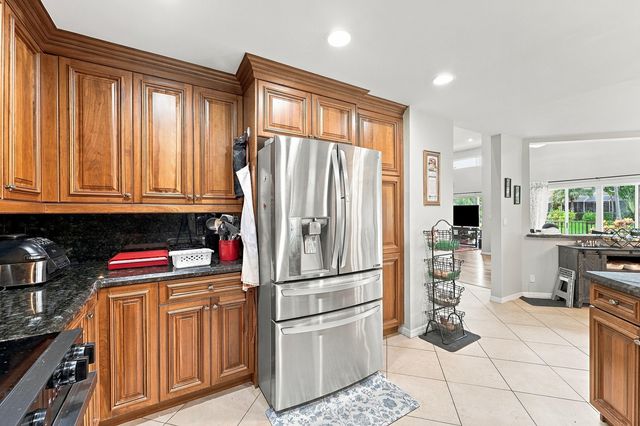 6211 NW 58th Way, Parkland, FL 33067