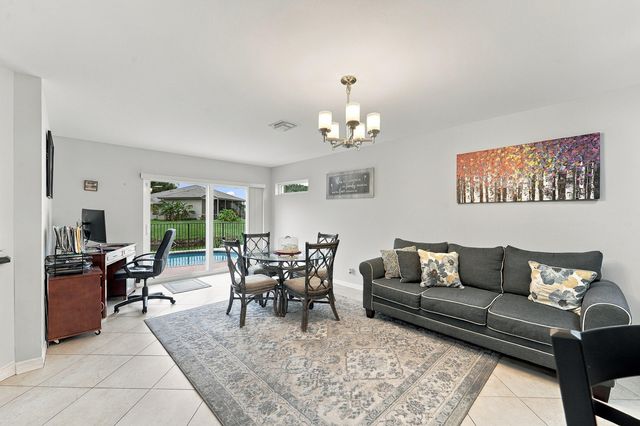 6211 NW 58th Way, Parkland, FL 33067