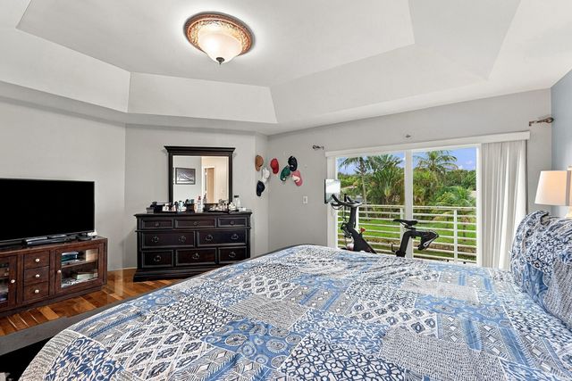 6211 NW 58th Way, Parkland, FL 33067