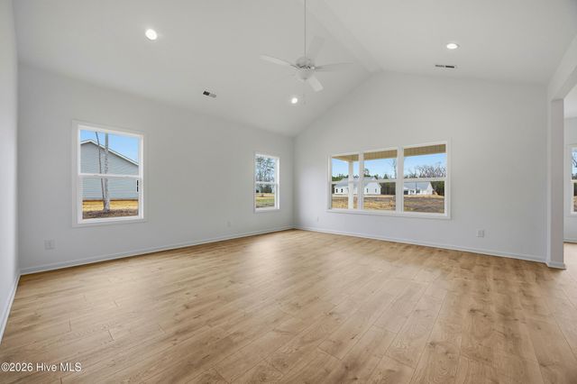 111 Eddie Drive, Burgaw, NC 28425