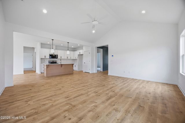 111 Eddie Drive, Burgaw, NC 28425