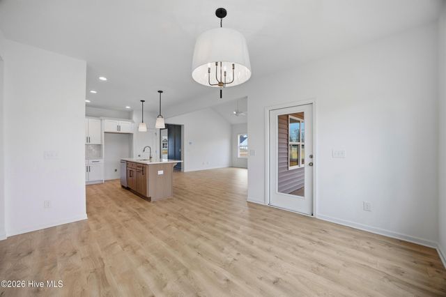 111 Eddie Drive, Burgaw, NC 28425