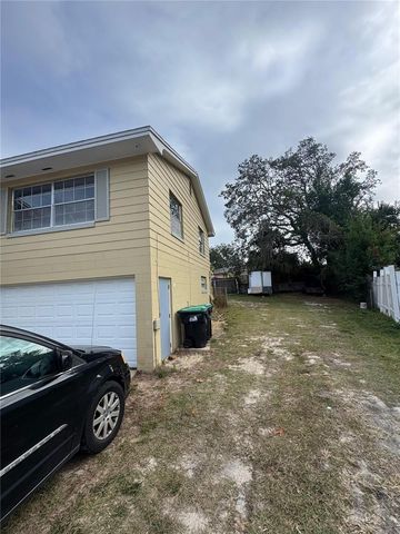 1737 PEACHWOOD LANE, Orlando, FL 32818