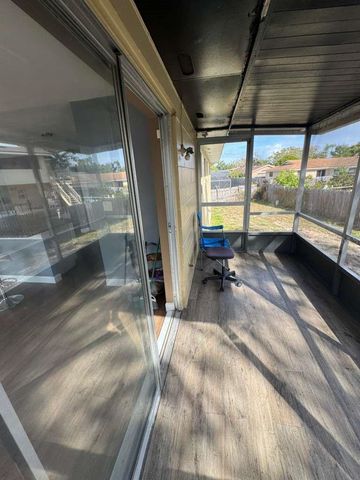 1737 PEACHWOOD LANE, Orlando, FL 32818