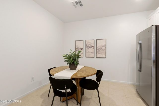 10473 W Kerrigan Lane, Marana, AZ 85653