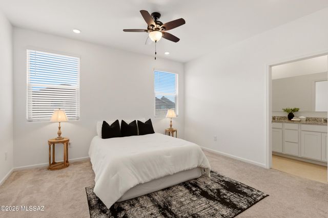 10473 W Kerrigan Lane, Marana, AZ 85653